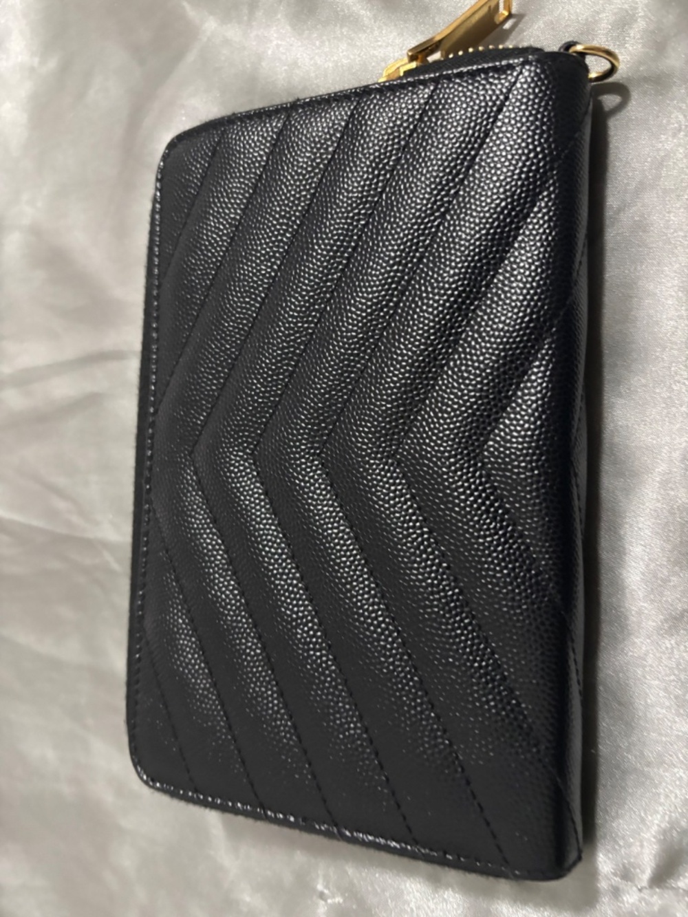 YSL Wallet - Picture 3 of 7